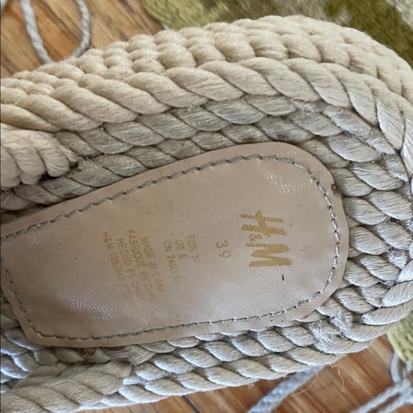 H&M Beige Rope Sandals - Picture 2 of 4